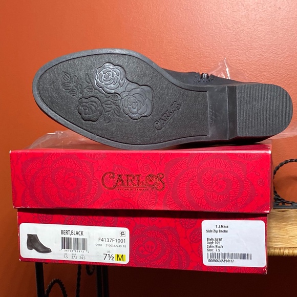 booties (NEVER WORN) - Picture 2 of 2